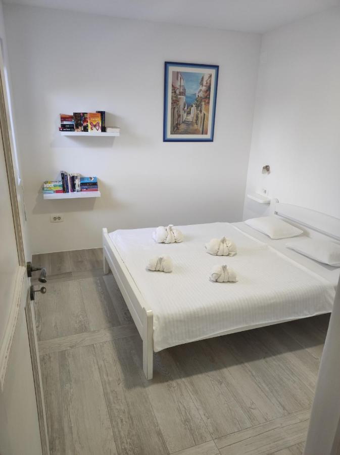 Luxury Apartment Alba With Pool Kanfanar Ngoại thất bức ảnh