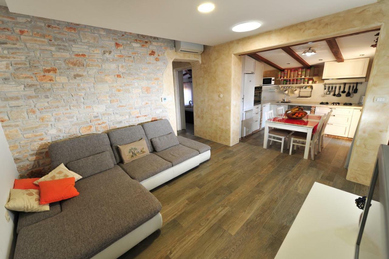 Luxury Apartment Alba With Pool Kanfanar Ngoại thất bức ảnh